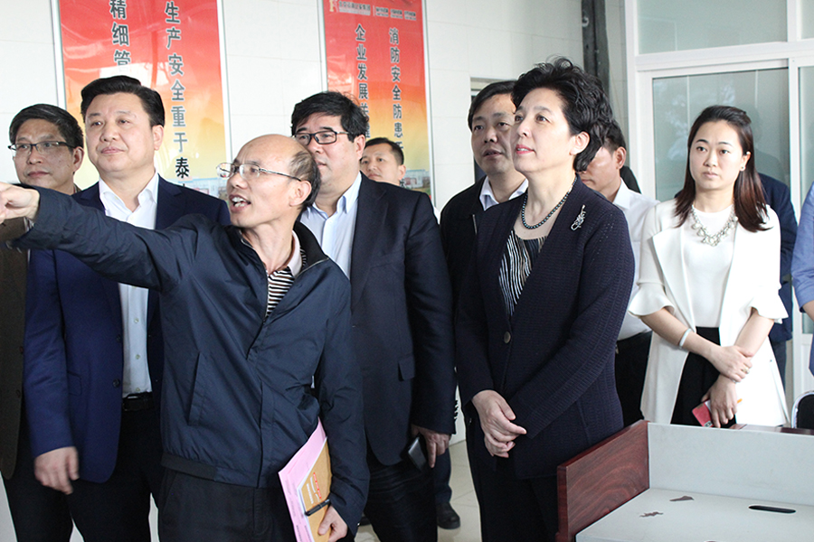 C:\Users\Administrator\Desktop\2018.04.27-湖南省委副书记乌兰调研北京资源j9国际站备用集团食品城--微信照片\OA图\002.JPG